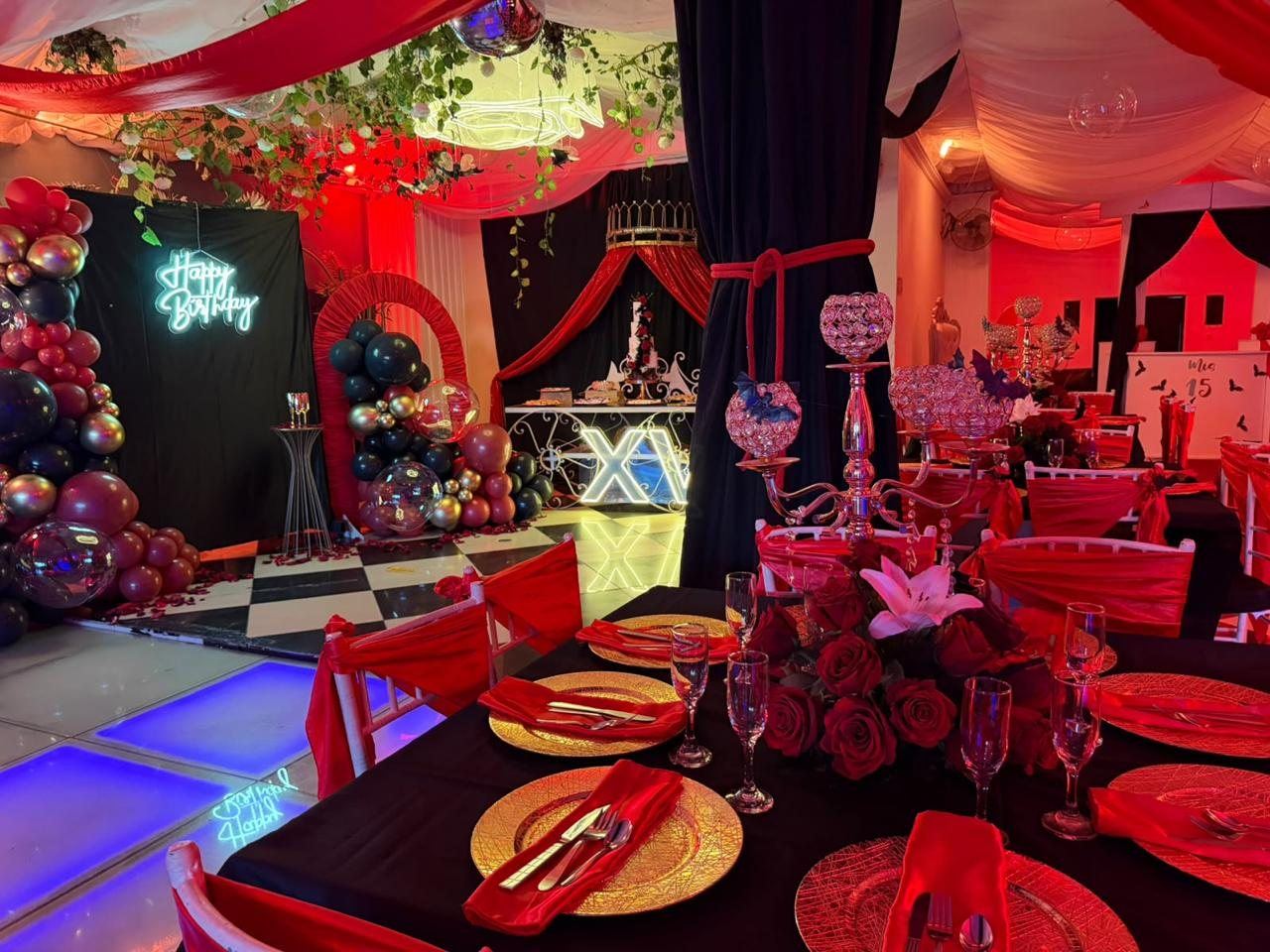 Noche en rojo — Banquetes Altovar